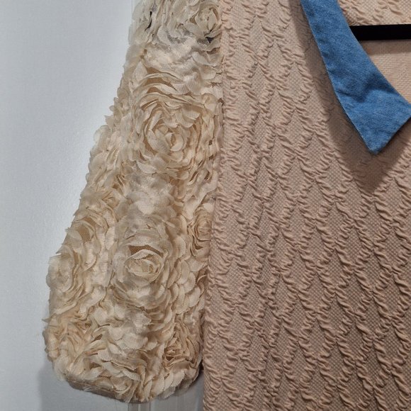 Blue Candy Cream Collared Blouse with Floral Sleeves - Picture 3 of 6